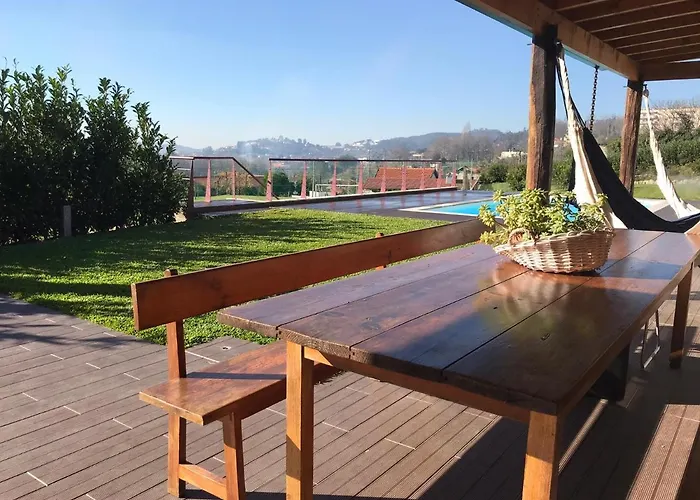 Quinta Do Ovelheiro Tatil Evi Guimarães