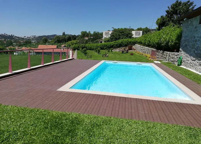 Quinta Do Ovelheiro Casa de Férias Guimarães